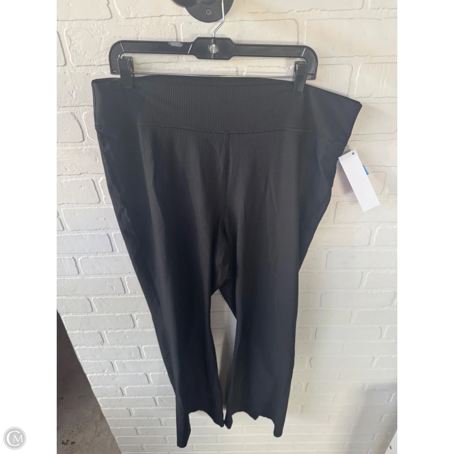 Athletic Pants By Old Navy In Black, Size: 18