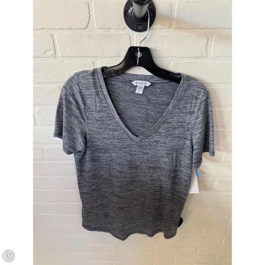 Athletic Top Short Sleeve By Athleta In Grey, Size: M