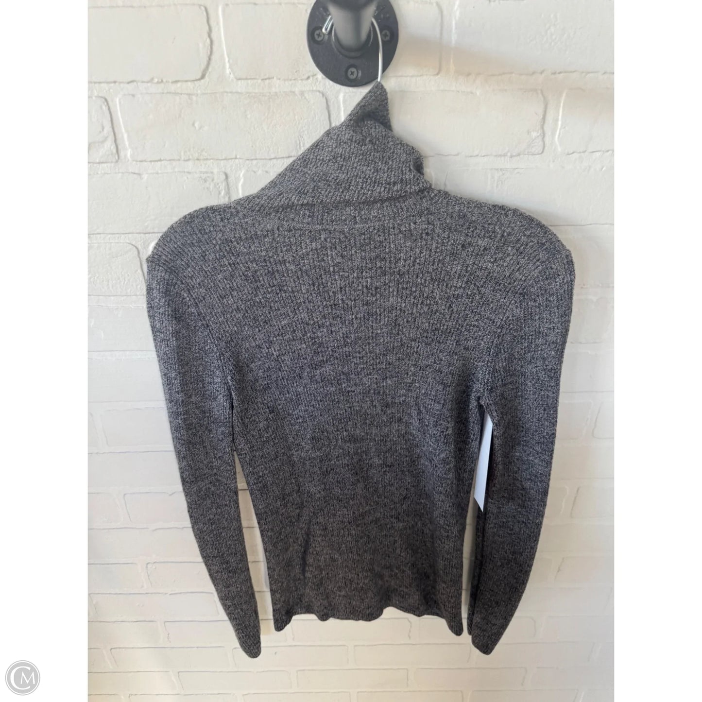 Sweater By Uniqlo In Grey, Size: M