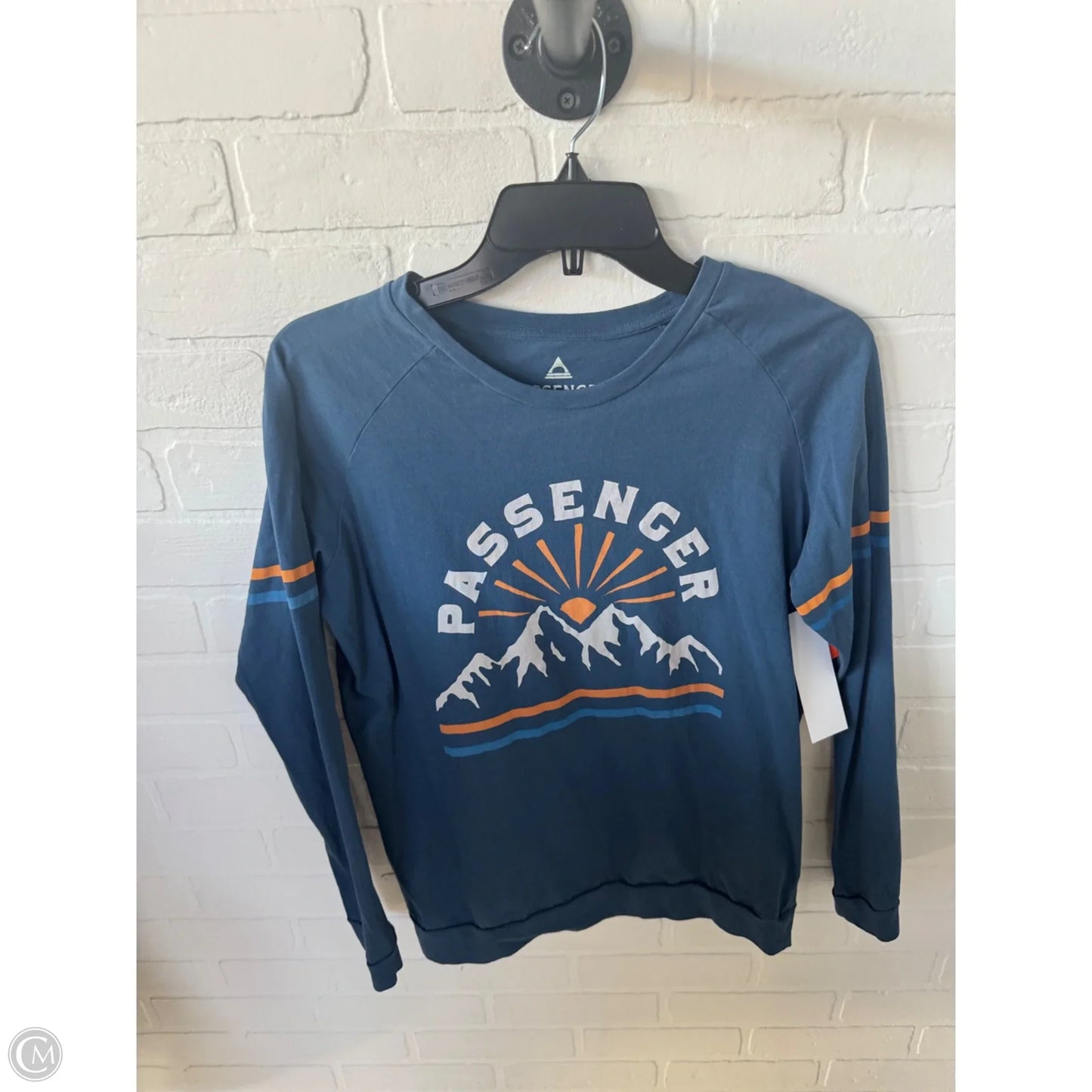 Top Long Sleeve By Clothes Mentor In Blue, Size: M
