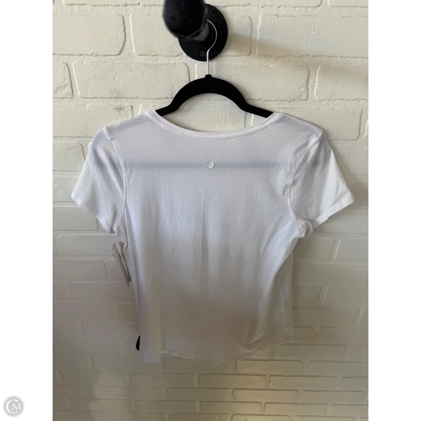 Athletic Top Short Sleeve By Lululemon In White, Size: S