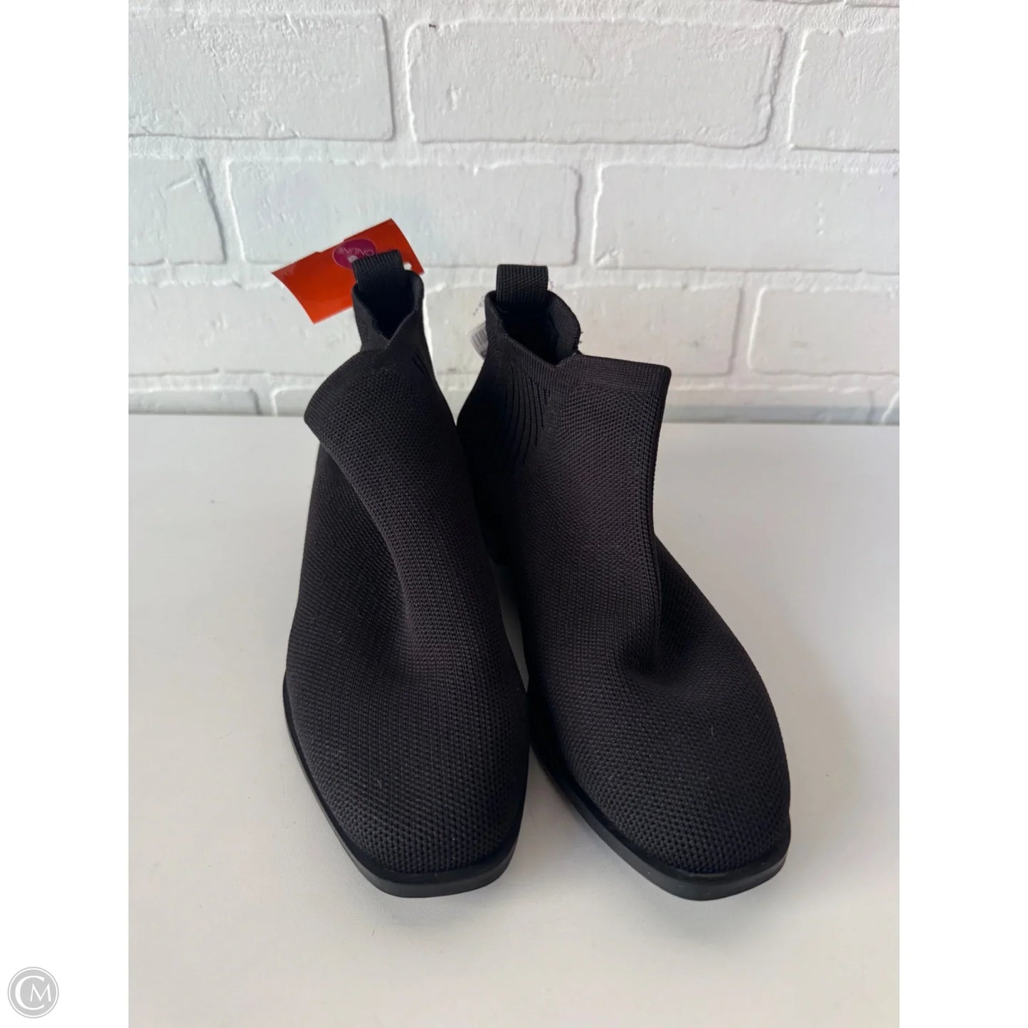 Boots Ankle Flats By Vivaia In Black, Size: 5.5