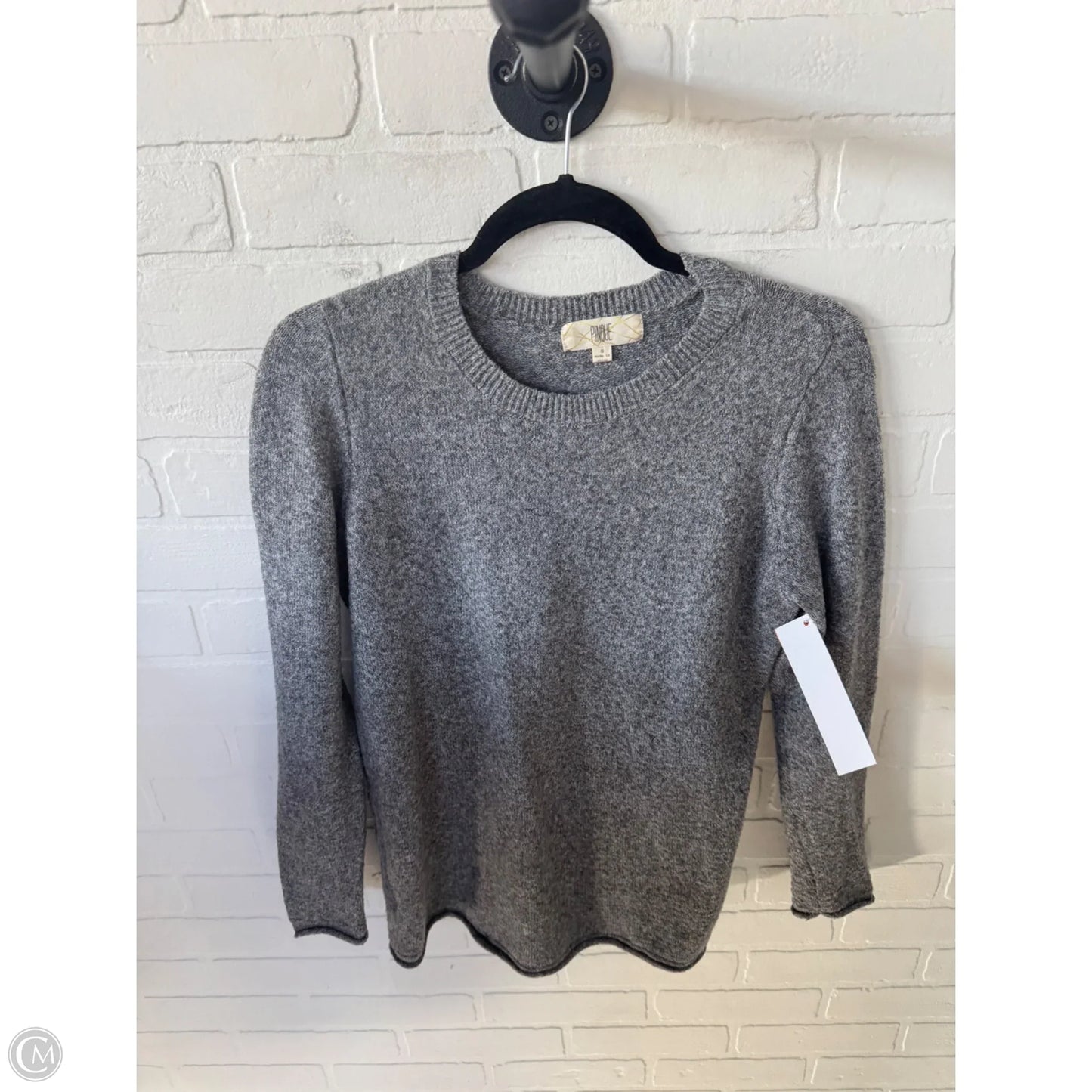 Sweater By Clothes Mentor In Grey, Size: S