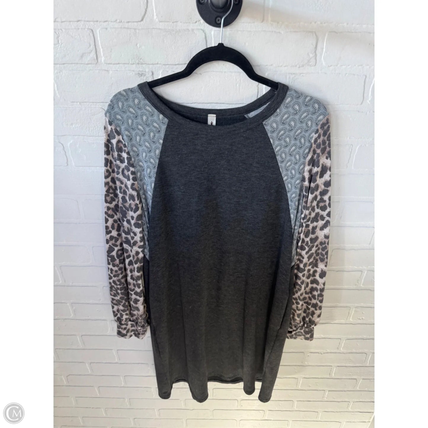 Dress Casual Short By Vanilla Bay In Grey, Size: L
