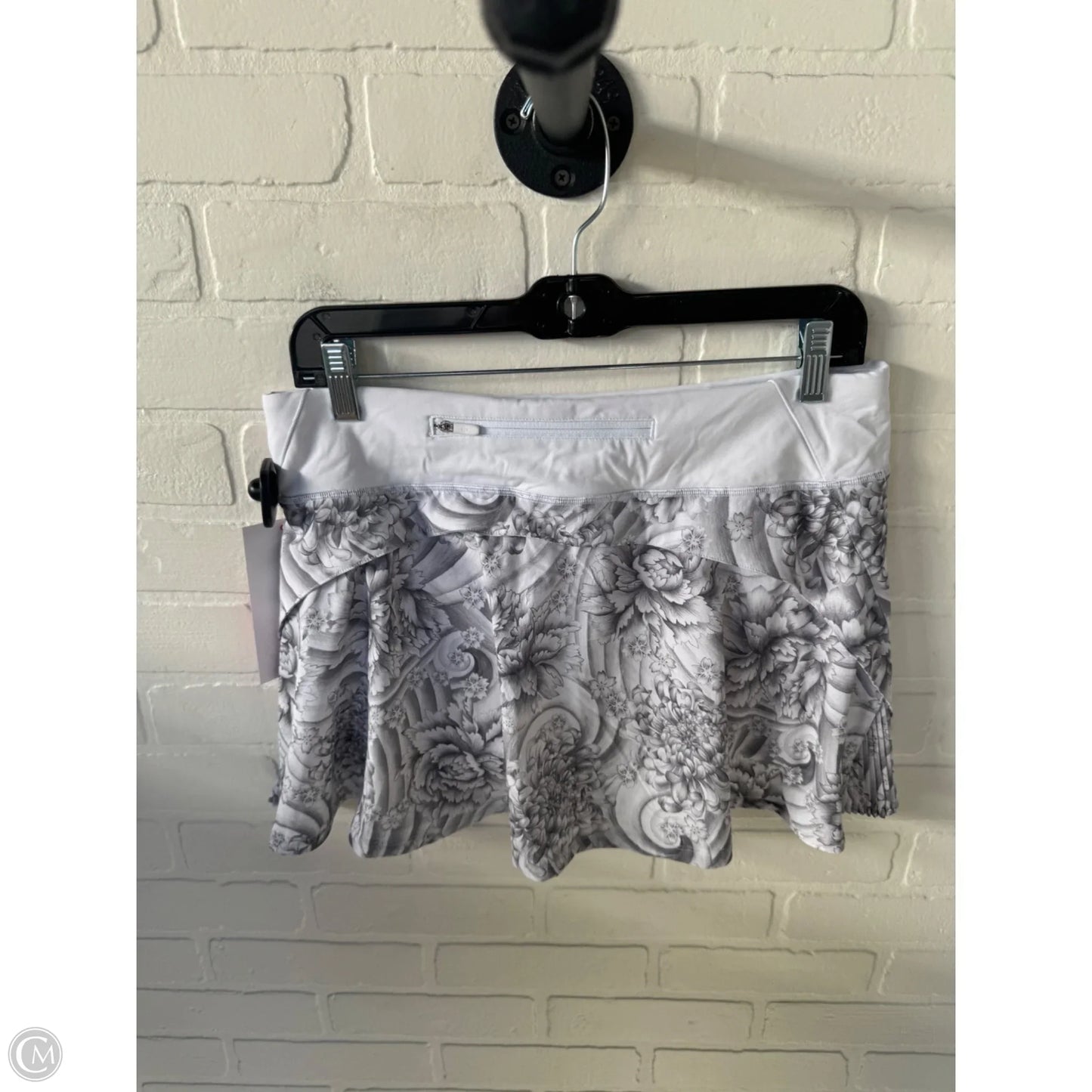 Athletic Skort By Lululemon In Grey & White, Size: 8