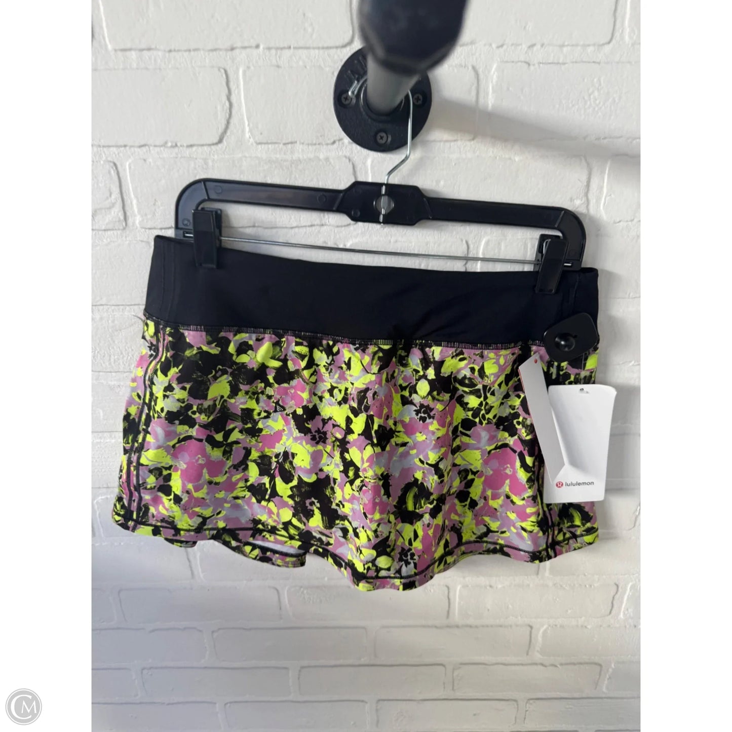 Athletic Skort By Lululemon In Black & Yellow, Size: 8