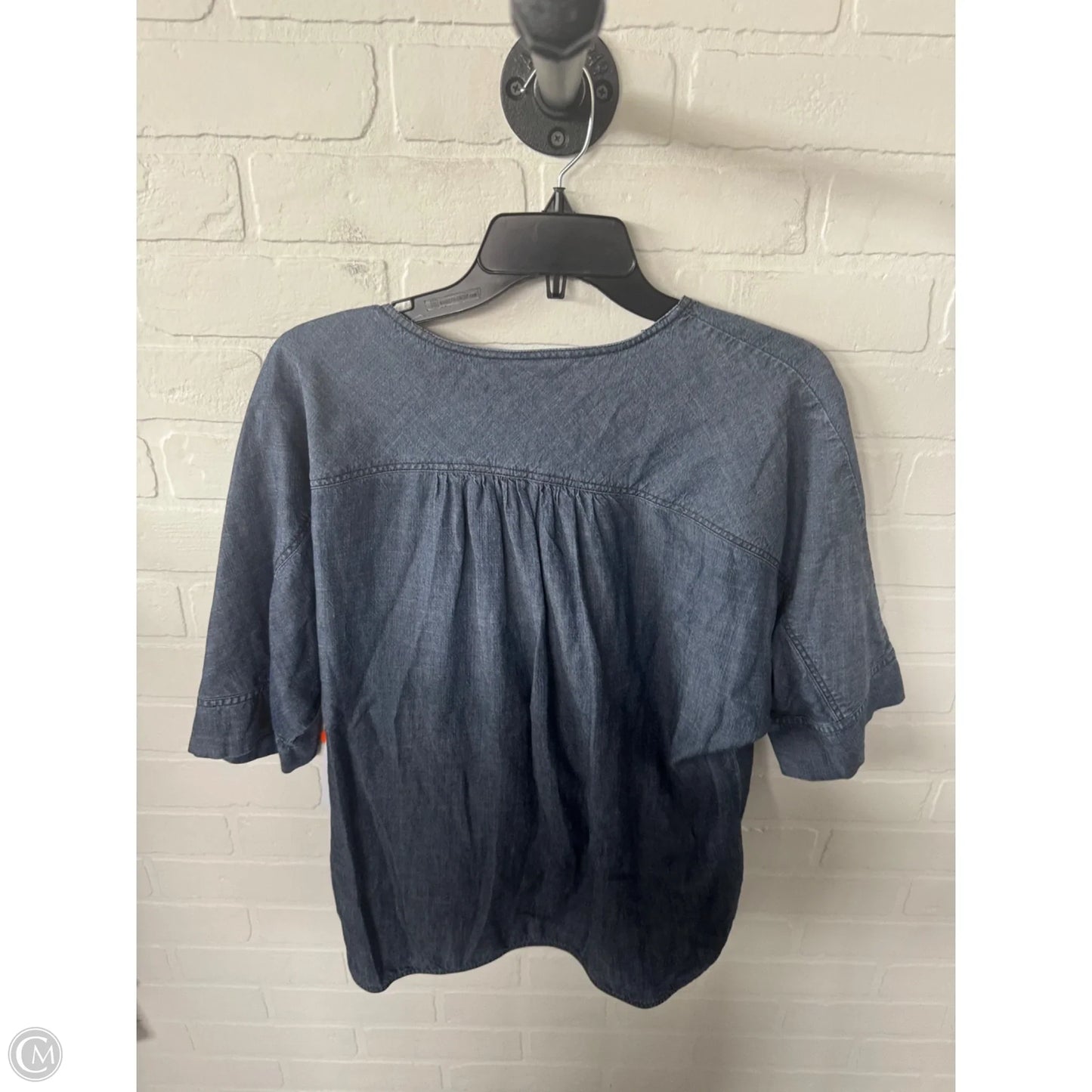 Top Short Sleeve By Trina Turk In Blue Denim, Size: M