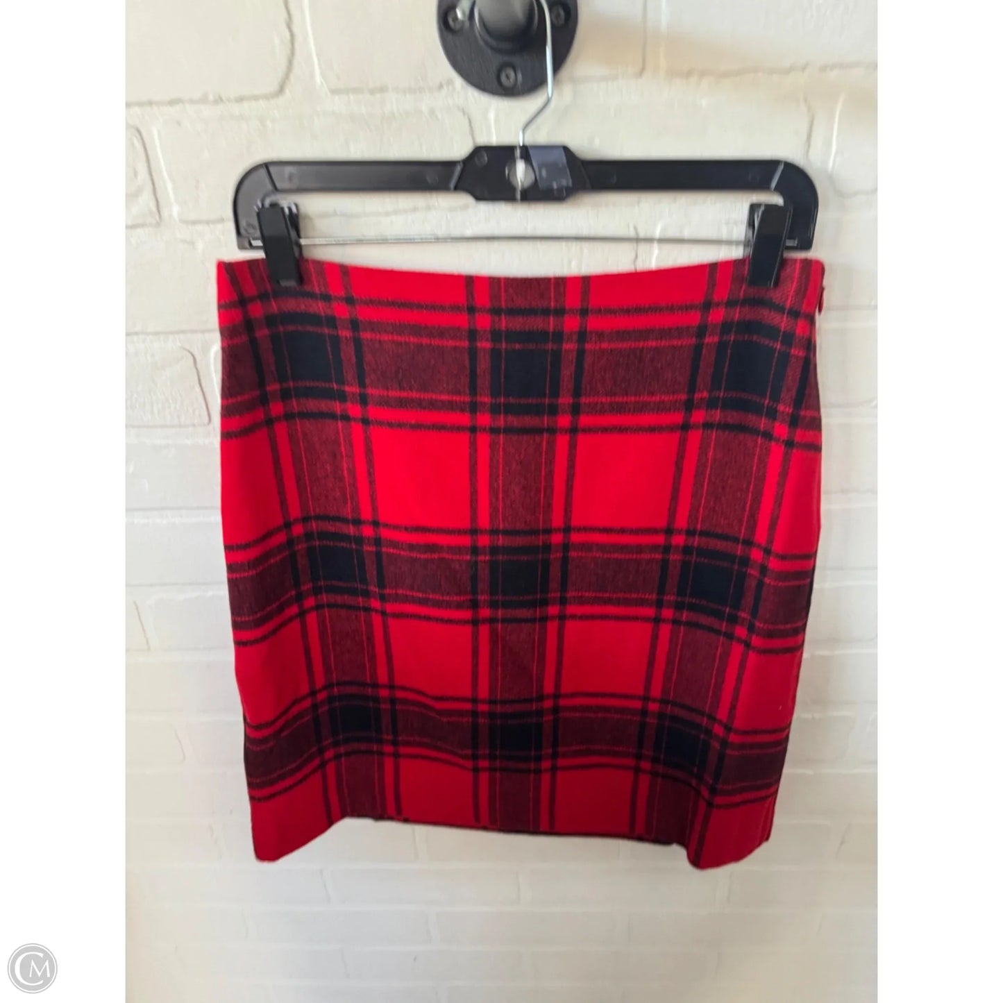 Skirt Mini & Short By Talbots In Black & Red, Size: 2