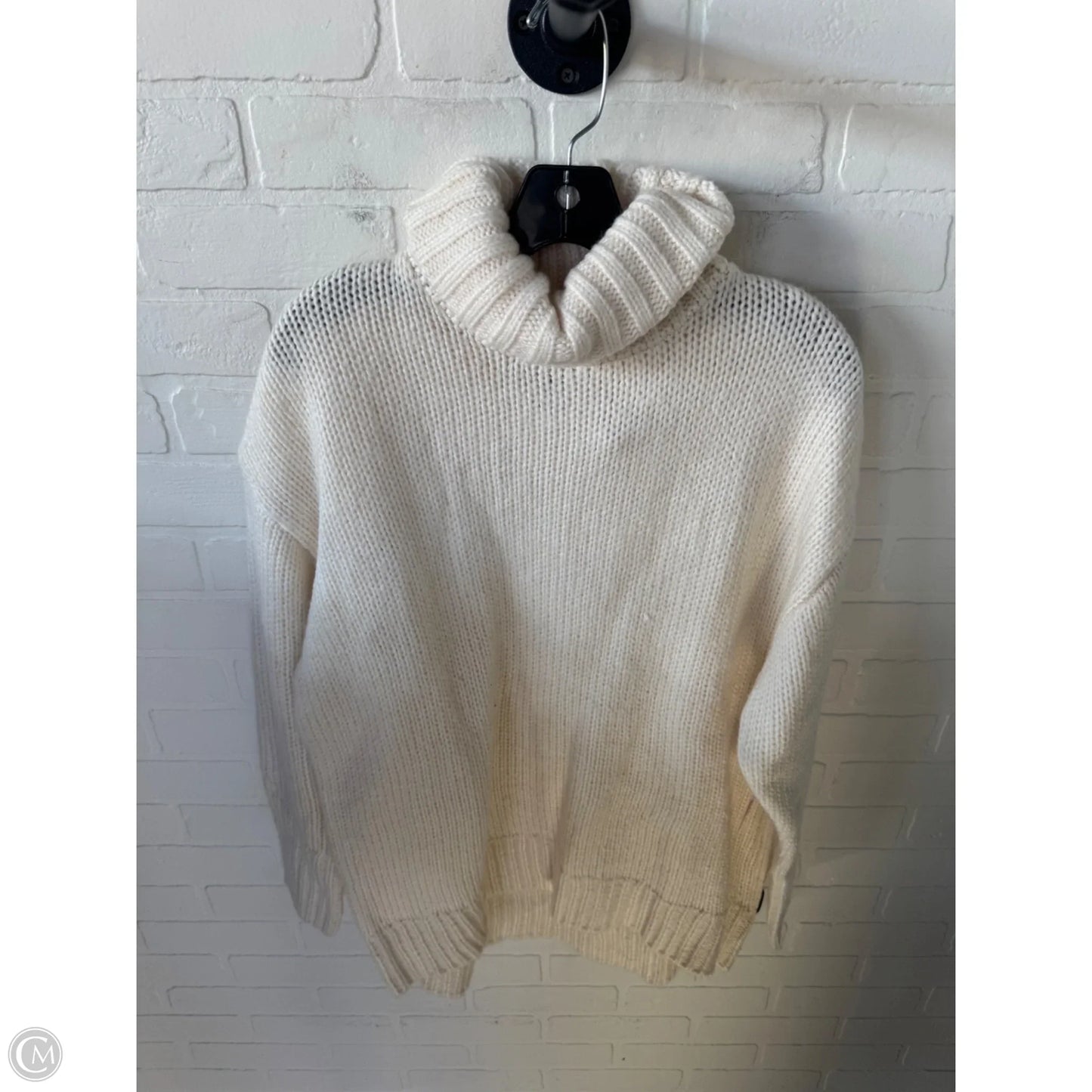 Sweater By American Eagle In Cream, Size: M