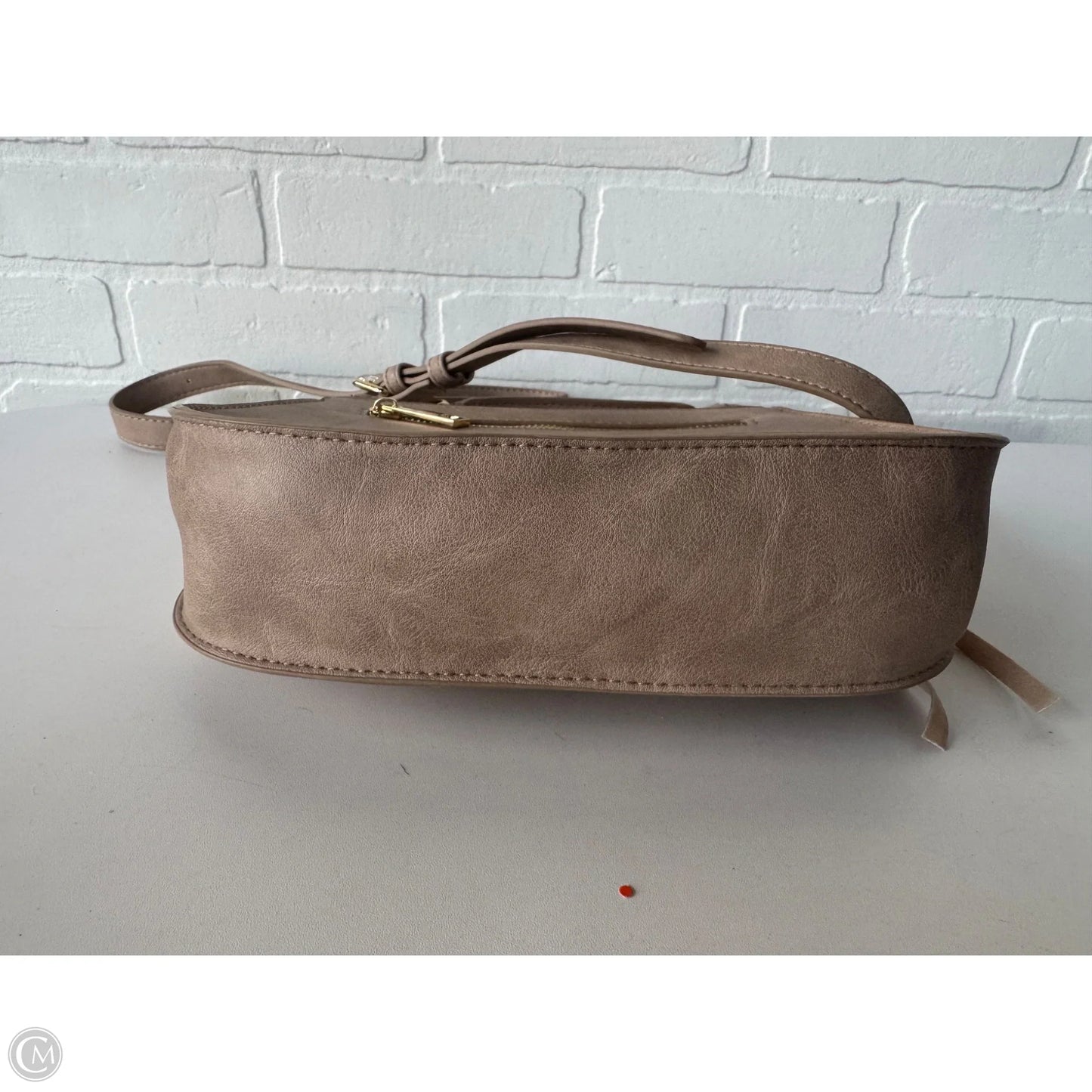 Crossbody By Urban Expressions, Size: Medium