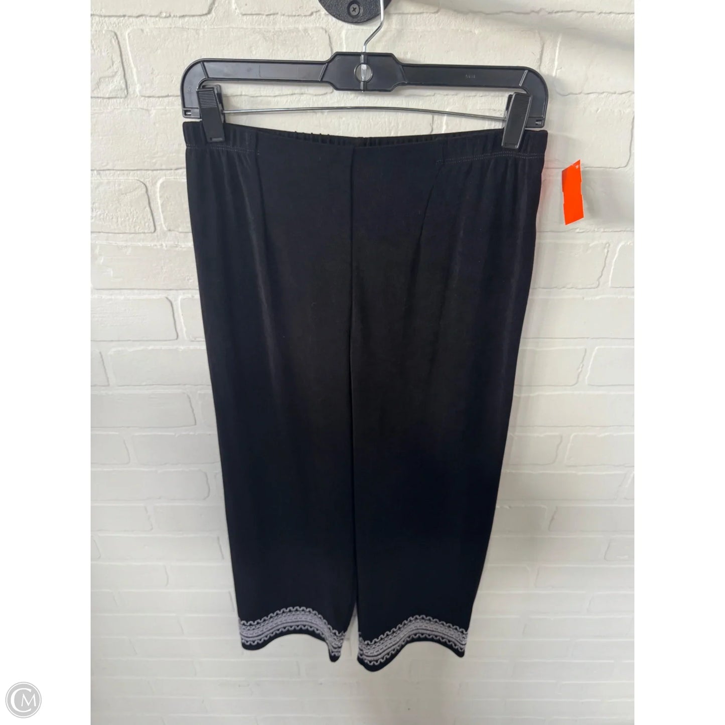 Pants Cropped By Chicos In Black & White, Size: 8