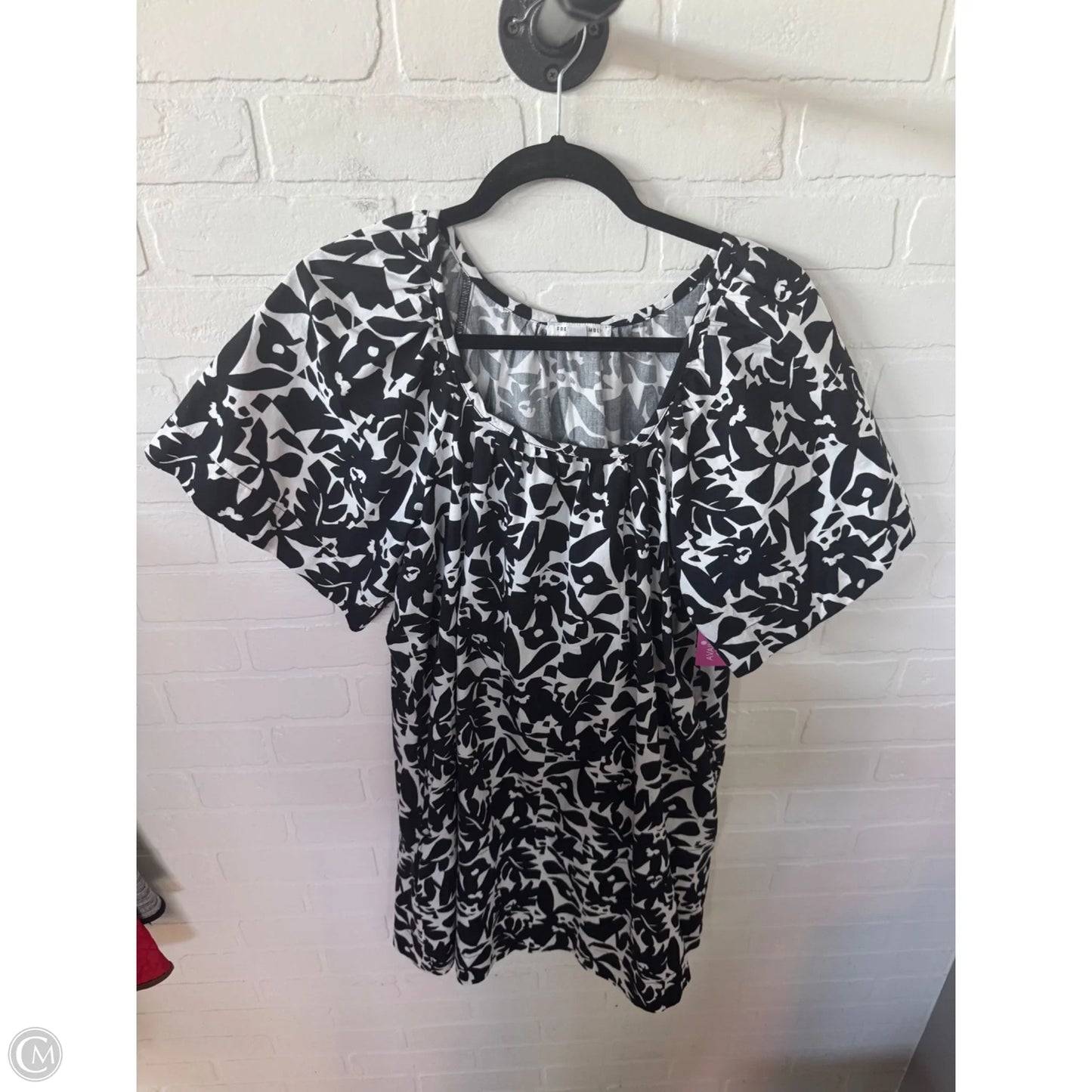 Dress Casual Short By Free Assembly In Black & White, Size: S
