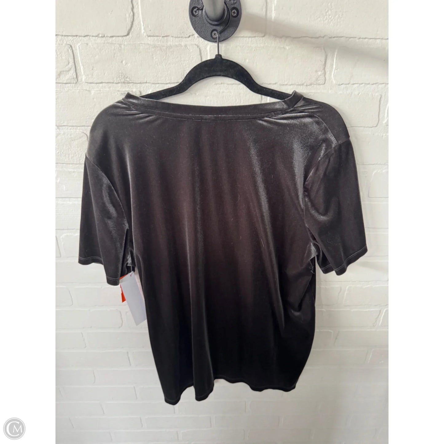 Top Short Sleeve By Old Navy In Grey, Size: Xl