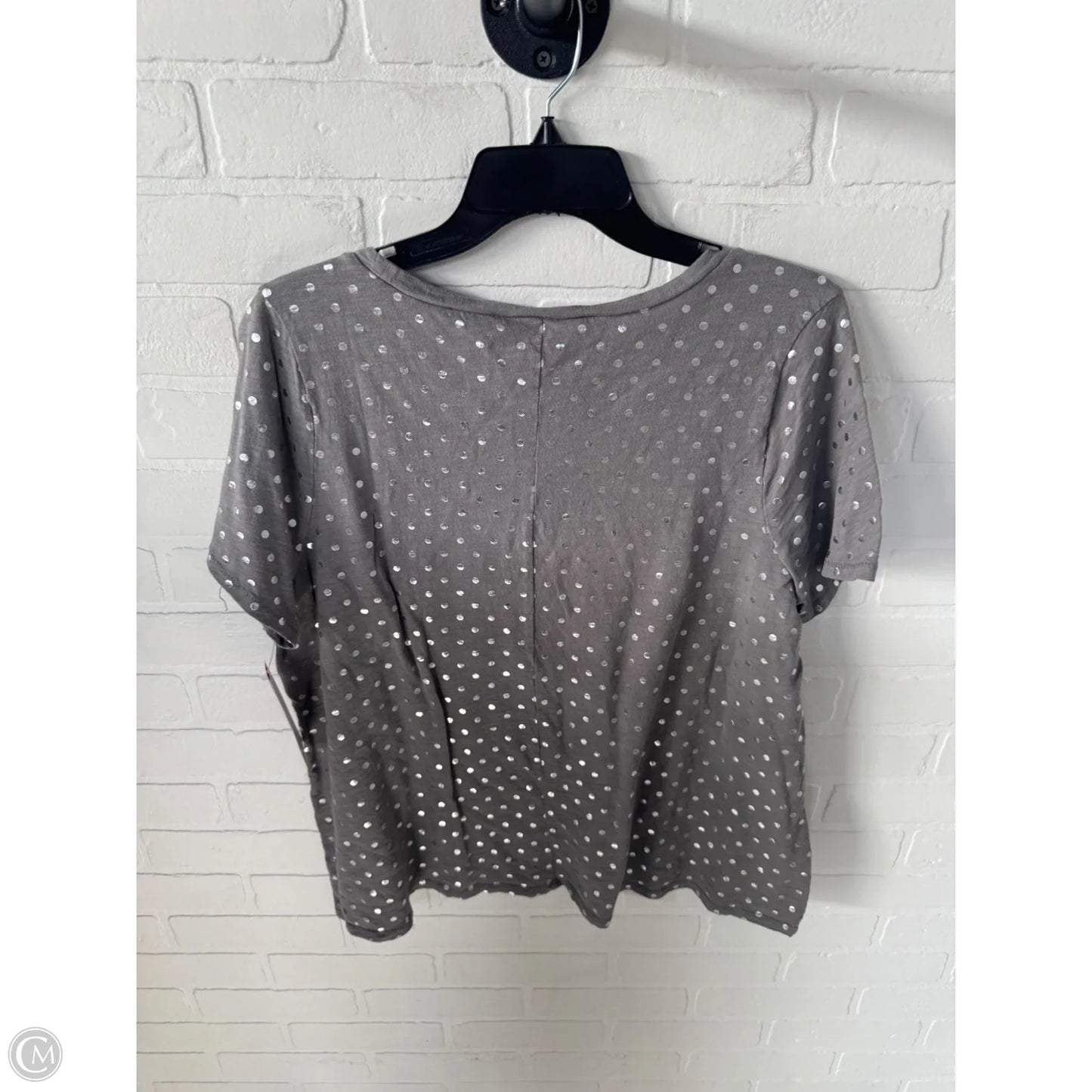 Top Short Sleeve Basic By Lane Bryant In Grey & Silver, Size: L