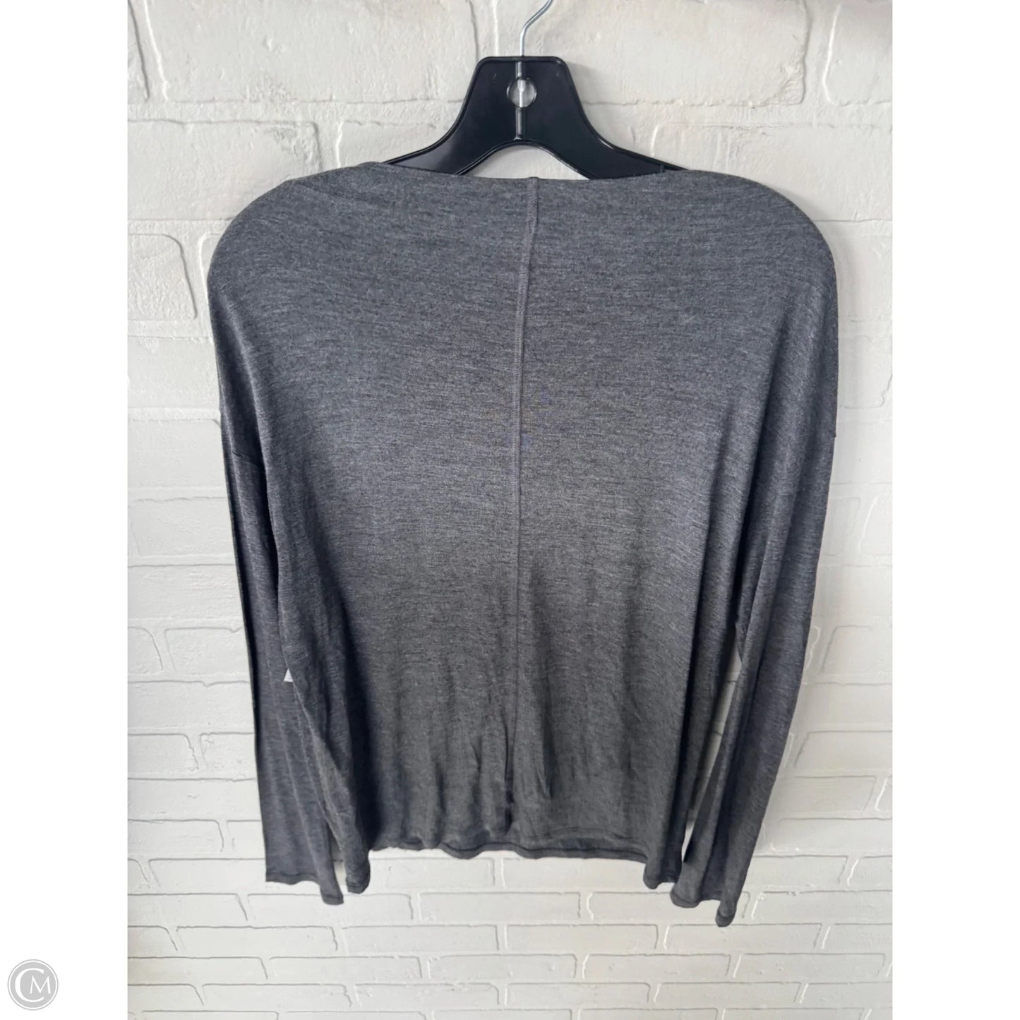 Top Long Sleeve Basic By Vince In Grey, Size: M