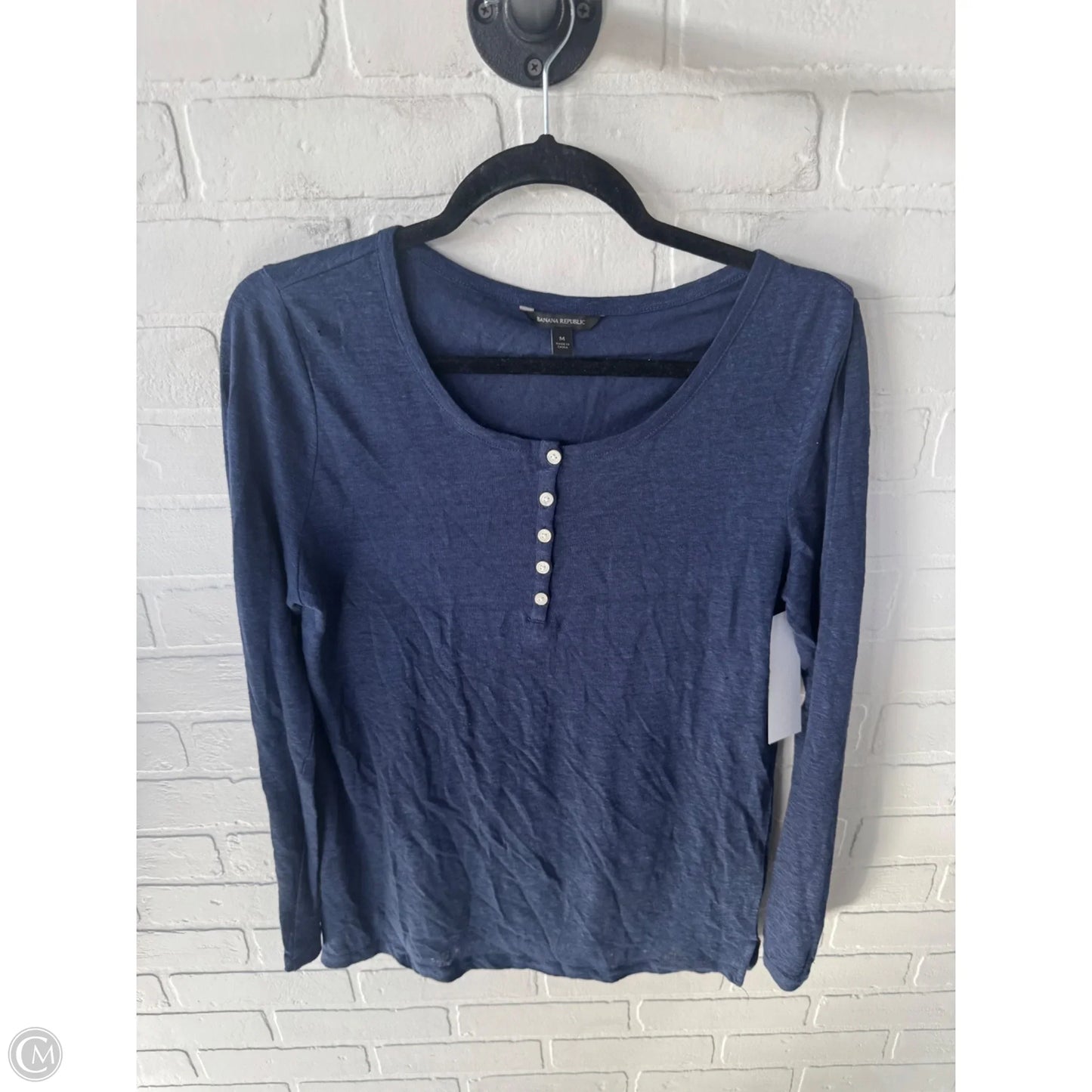 Top Long Sleeve Basic By Banana Republic In Blue, Size: M