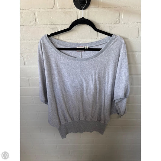 Top Short Sleeve By Anthropologie In Grey, Size: M