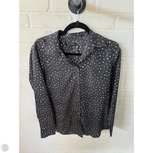 Top Long Sleeve By Banana Republic In Grey & White, Size: M