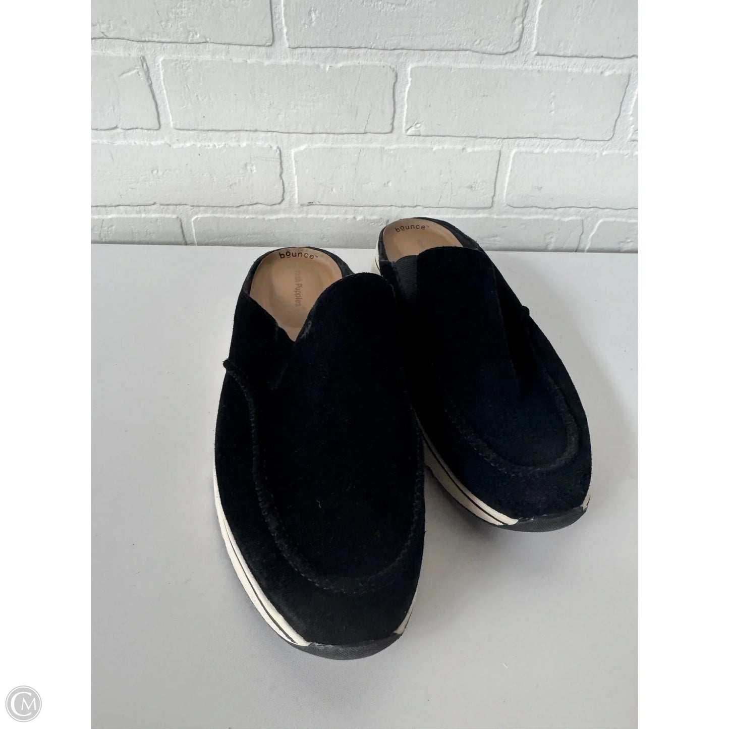 Shoes Flats By Hush Puppies In Black, Size: 8.5
