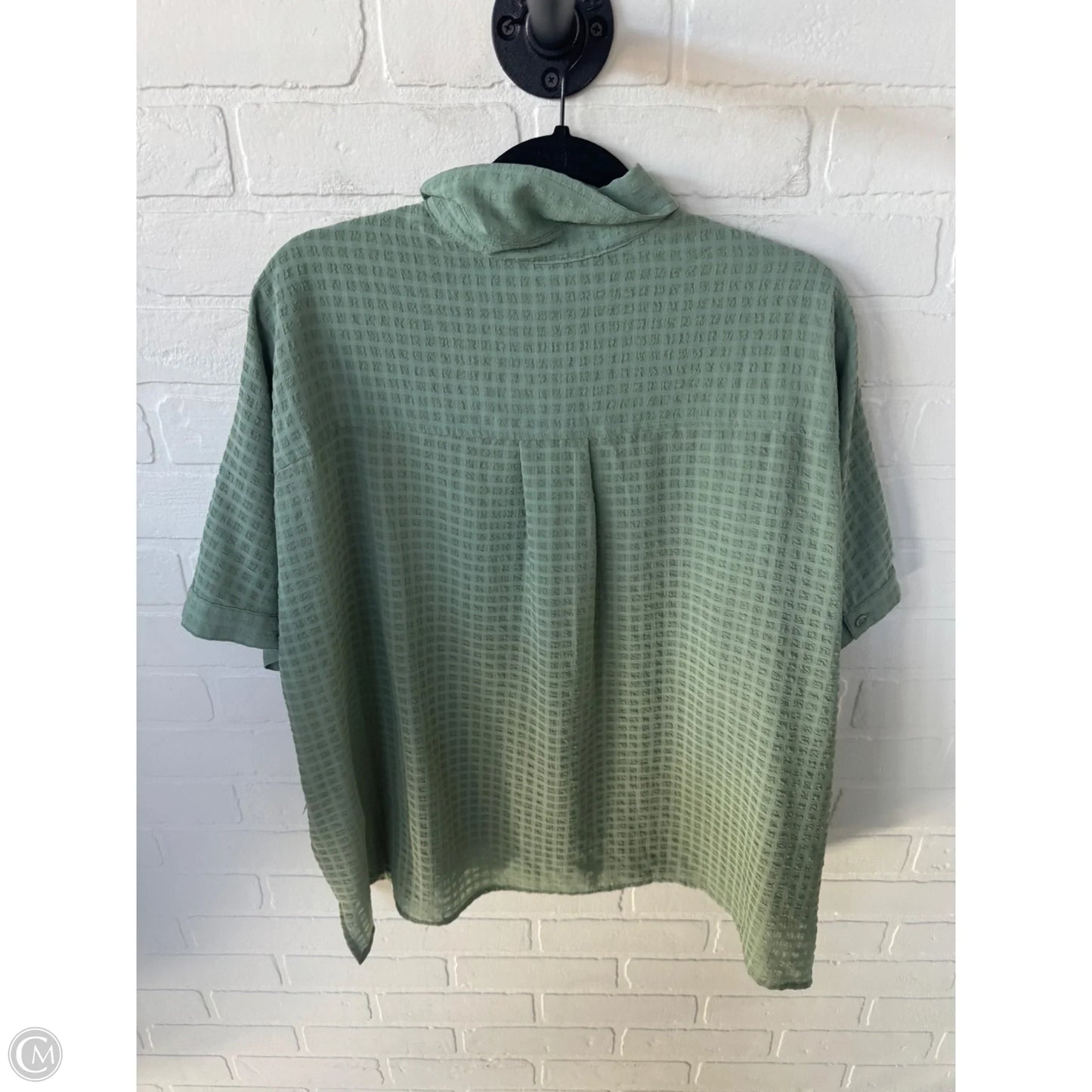 Top Short Sleeve By Max Studio In Green, Size: L