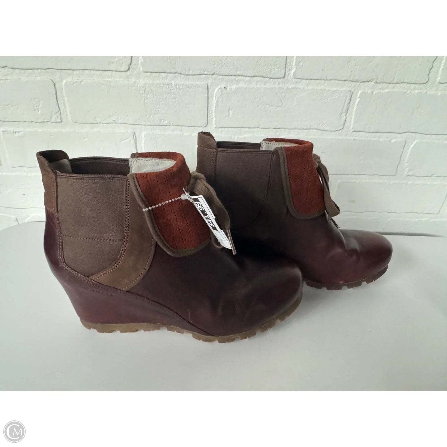 Boots Ankle Heels By Merrell In Purple, Size: 9