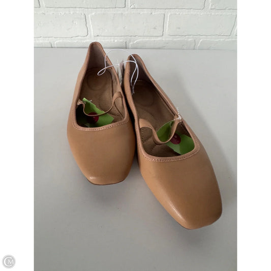 Shoes Flats By Old Navy In Tan, Size: 9