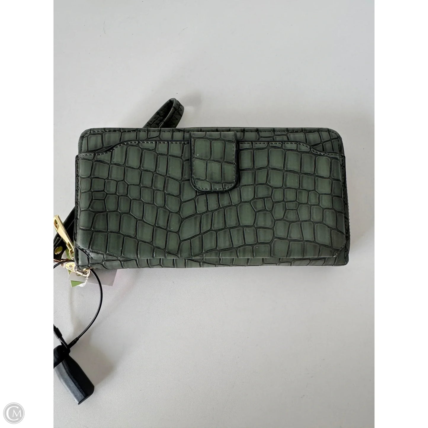 Wristlet By Clothes Mentor, Size: Medium
