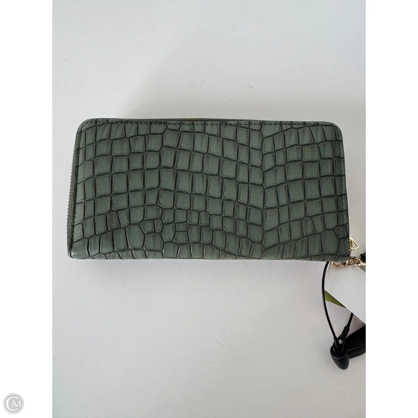 Wristlet By Clothes Mentor, Size: Medium