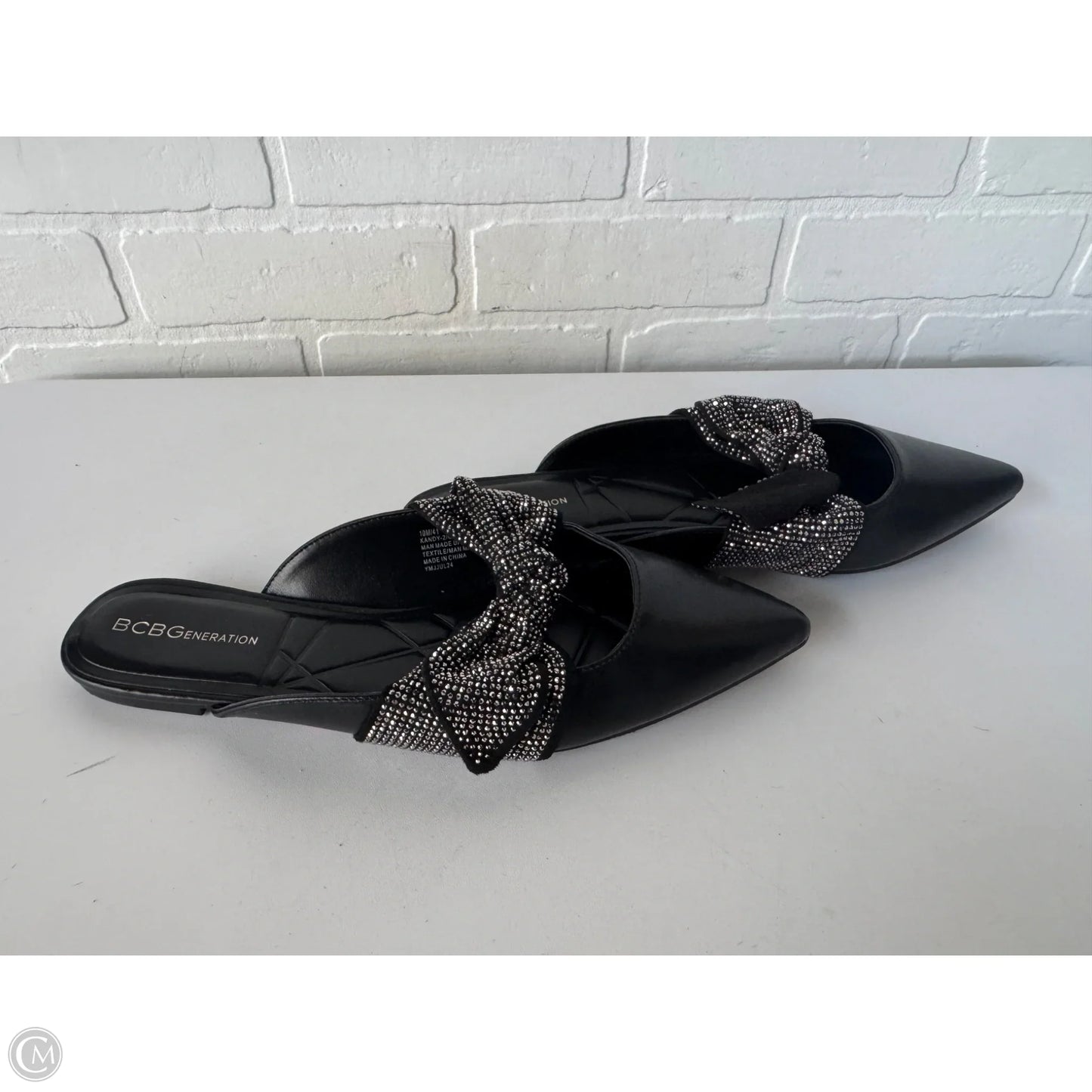 Shoes Flats By Bcbgeneration In Black, Size: 10
