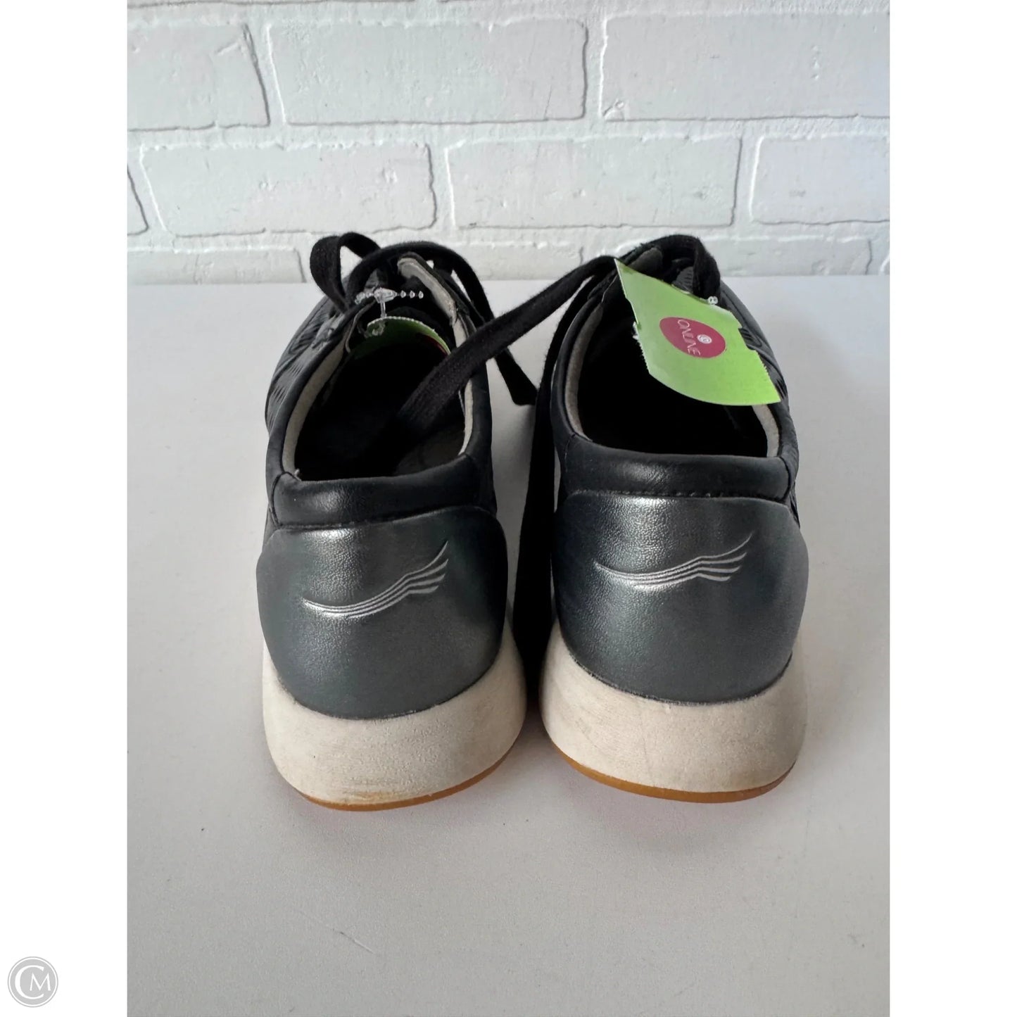 Shoes Sneakers By Dansko In Black, Size: 7.5