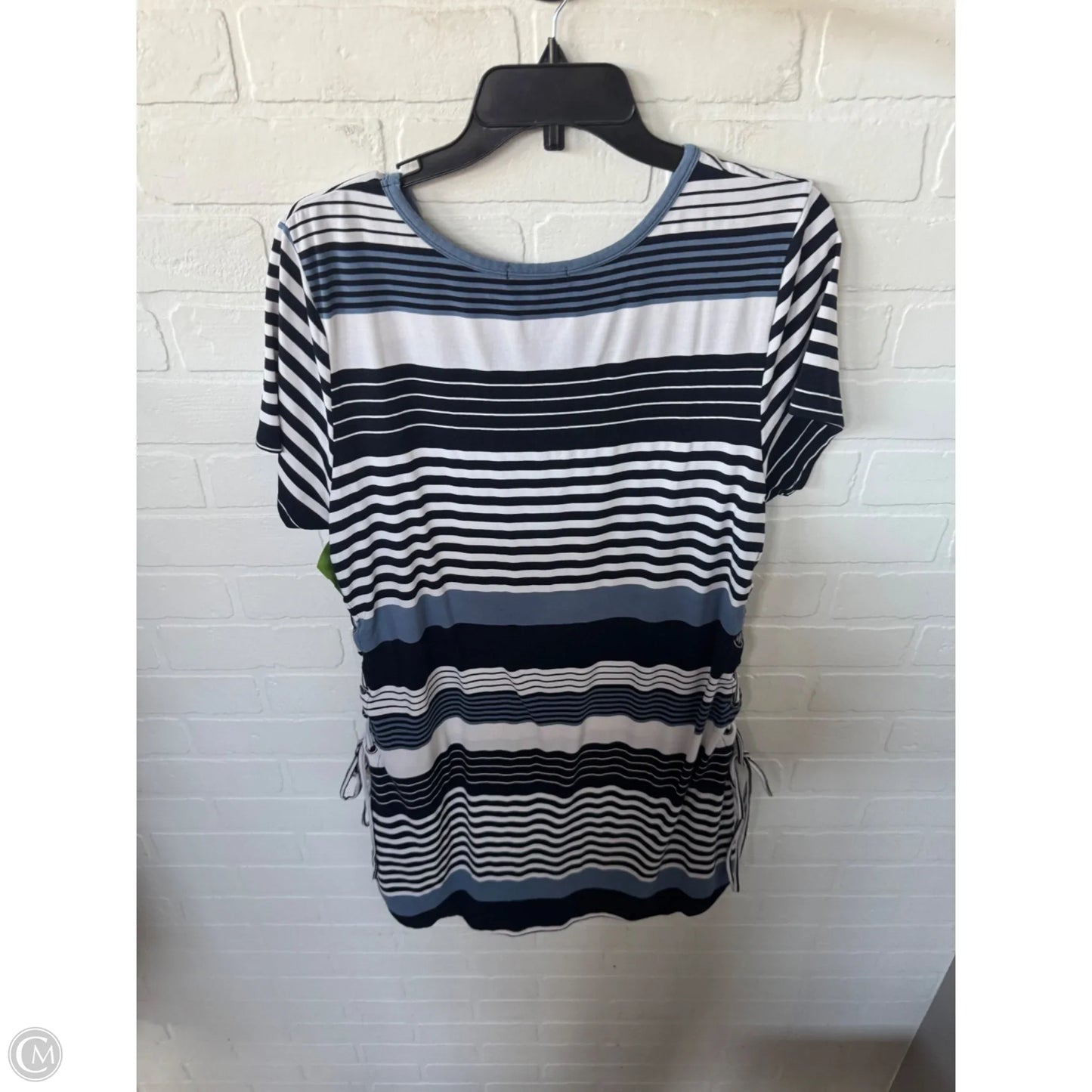 Dress Casual Short By Another Love In Blue & White, Size: L