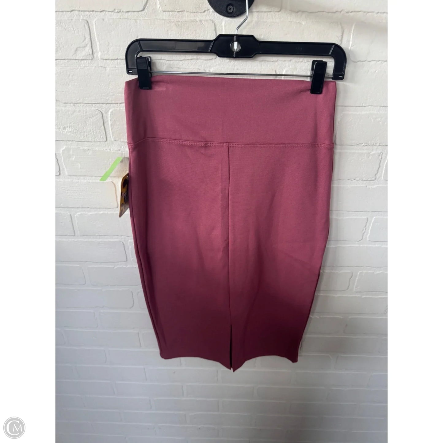 Skirt Mini & Short By Clothes Mentor In Pink, Size: 8