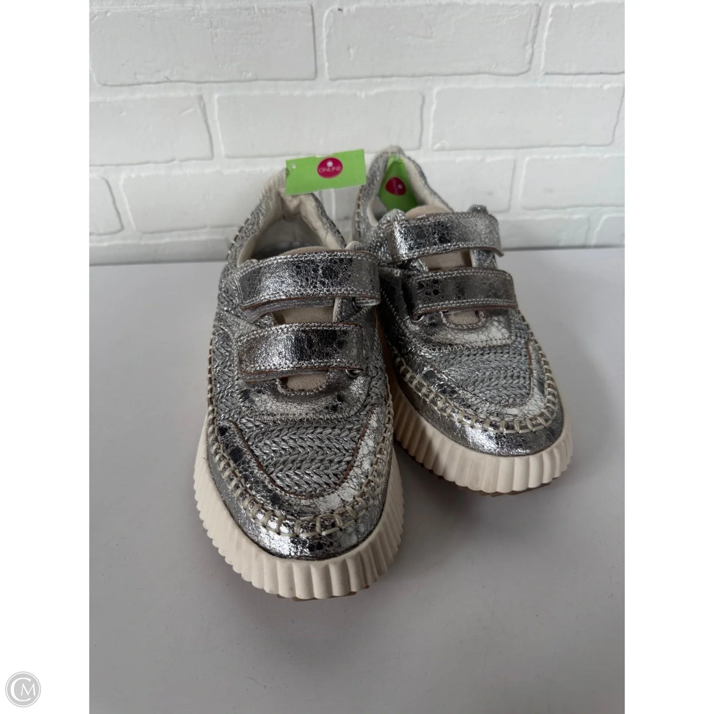 Shoes Sneakers By Dolce Vita In Silver, Size: 10