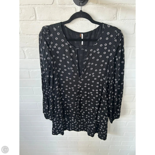 Dress Casual Short By Free People In Black & White, Size: M