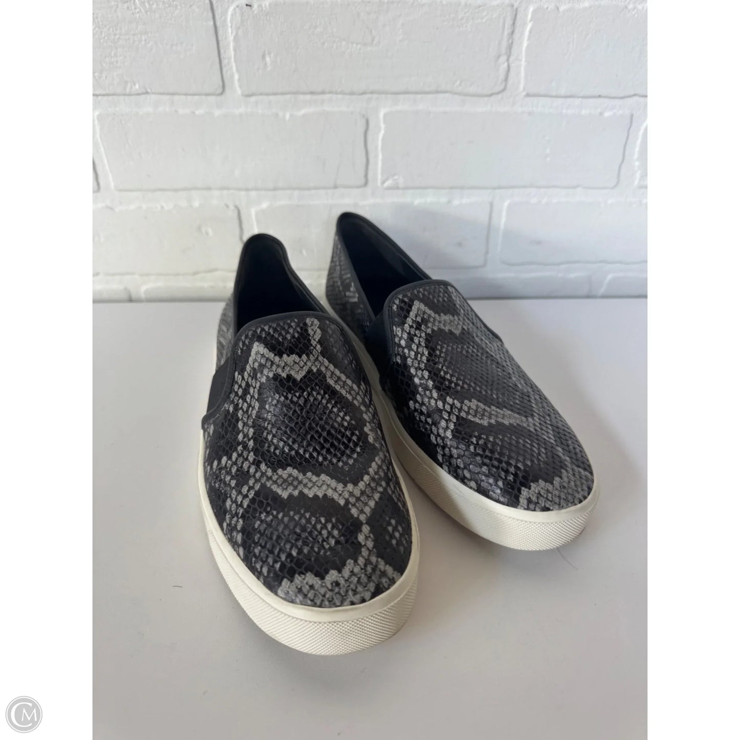 Shoes Sneakers By Vince In Snakeskin Print, Size: 8