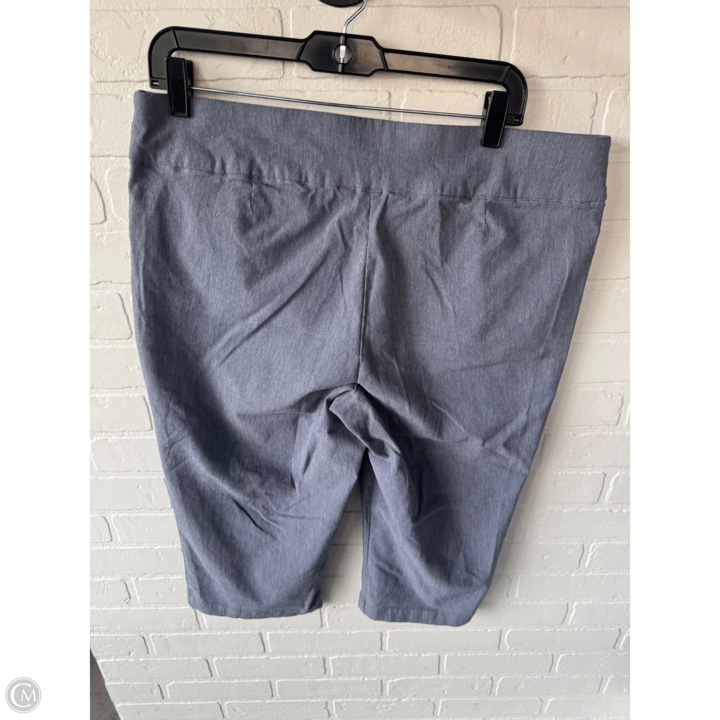 Capris By Christopher And Banks In Grey, Size: 16