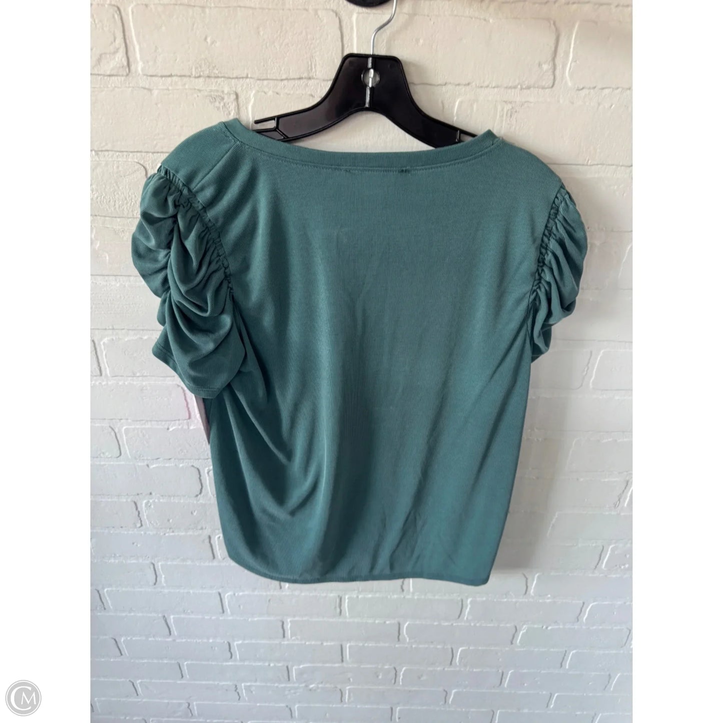 Top Short Sleeve By Green Envelope In Green, Size: M