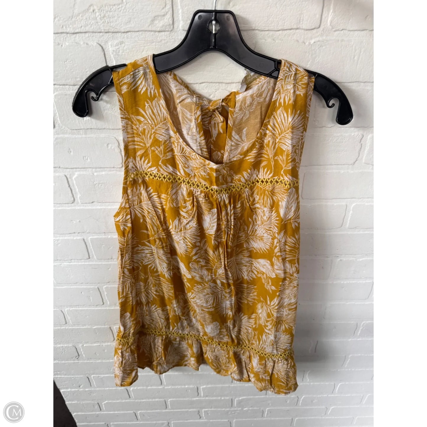 Top Sleeveless By Suzanne Betro In Yellow, Size: L