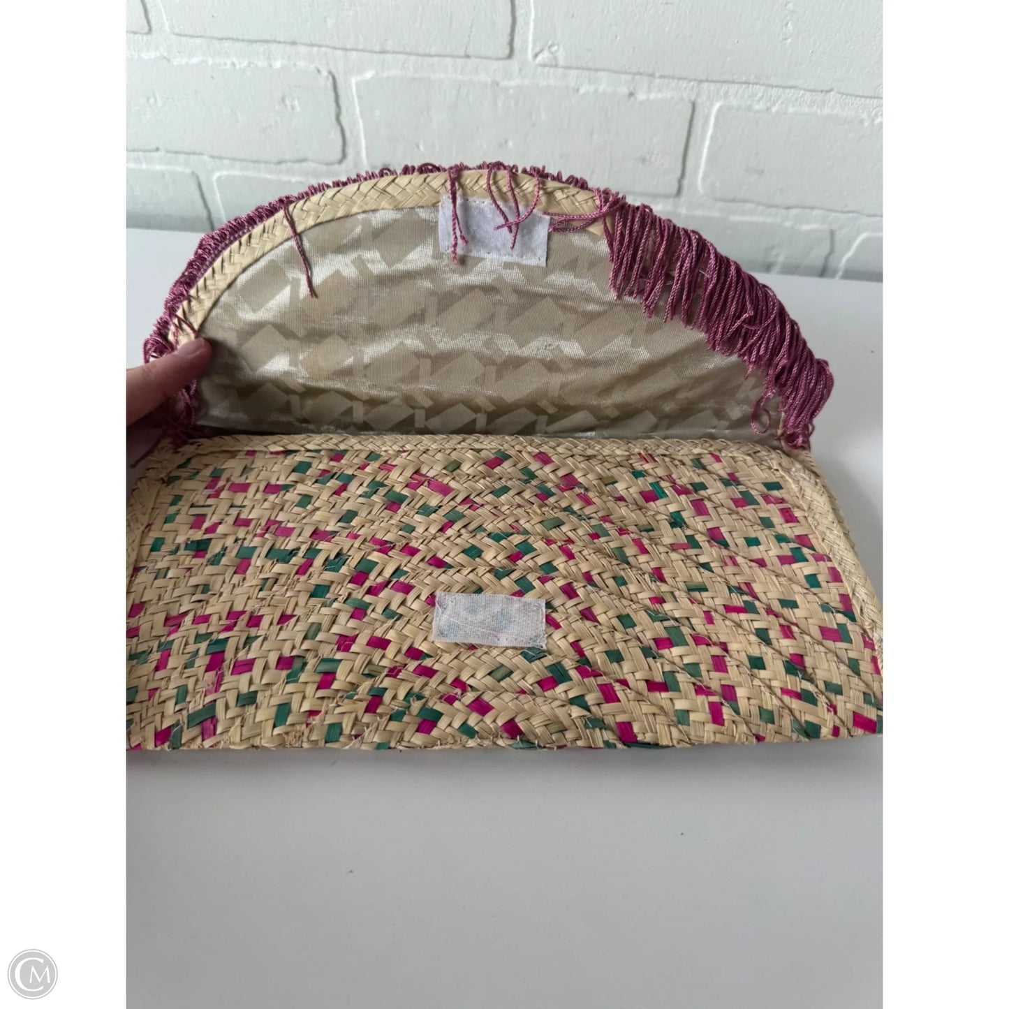 Clutch By Clothes Mentor, Size: Medium