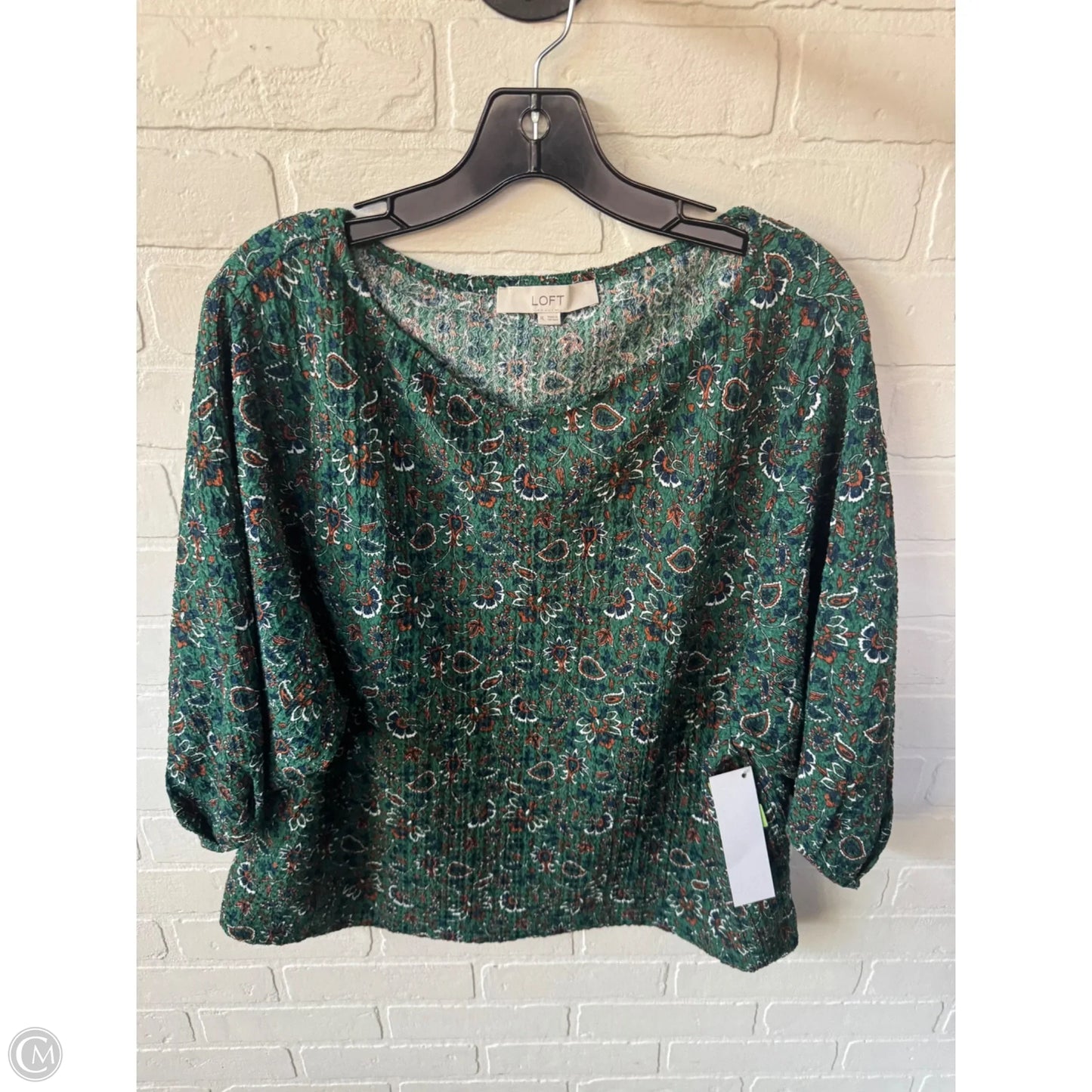 Top Short Sleeve By Loft In Green & Tan, Size: Xl
