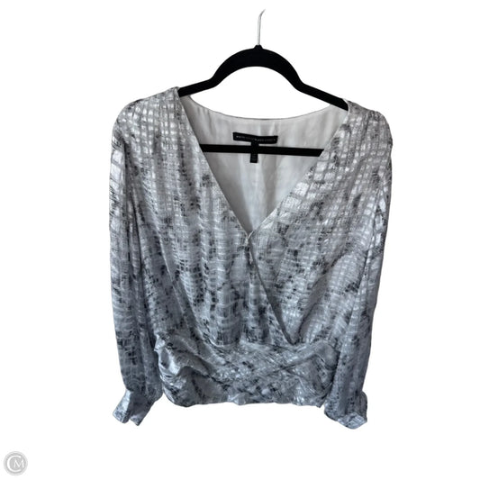Top Long Sleeve By White House Black Market In Grey & White, Size: Xl