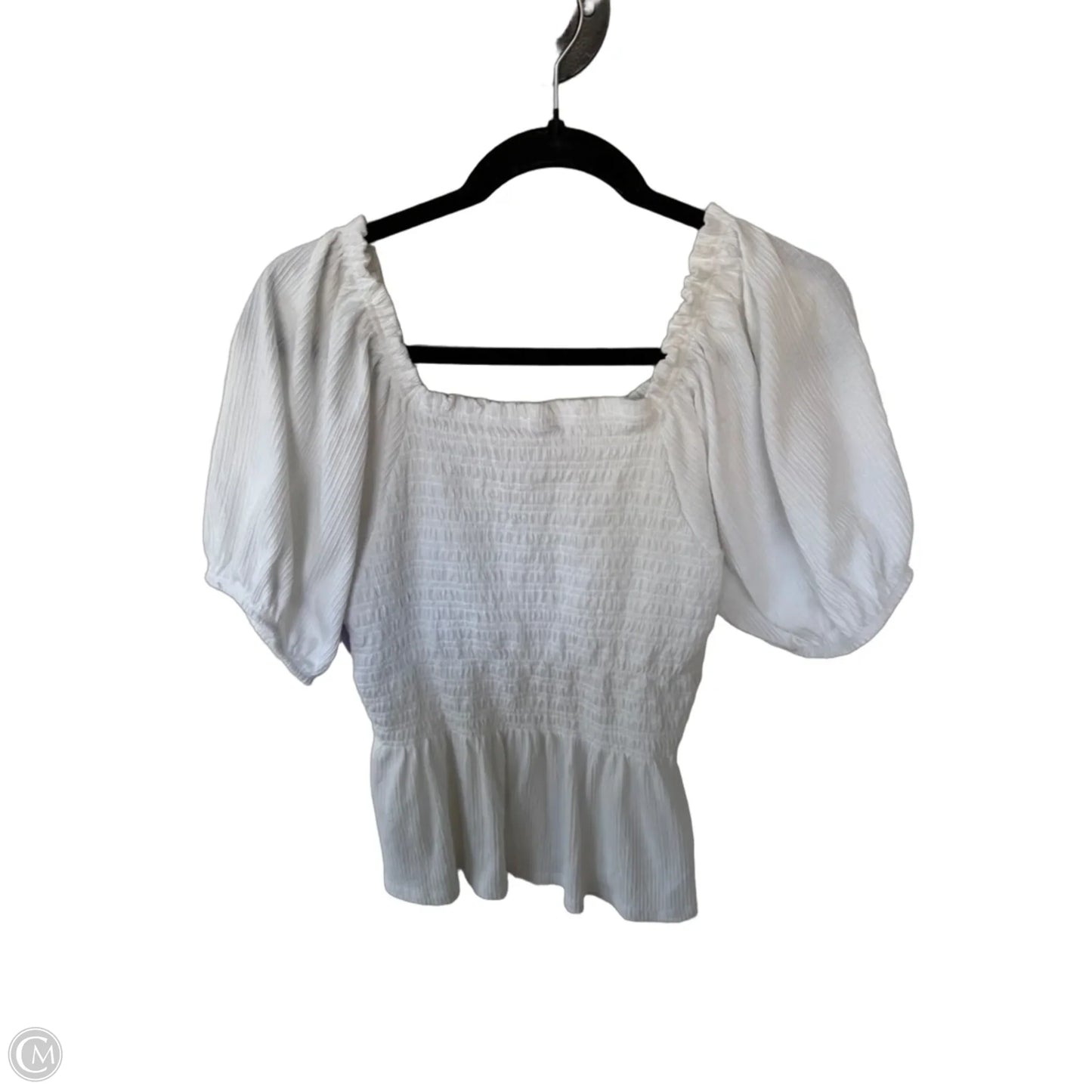 Top Short Sleeve By Old Navy In White, Size: L
