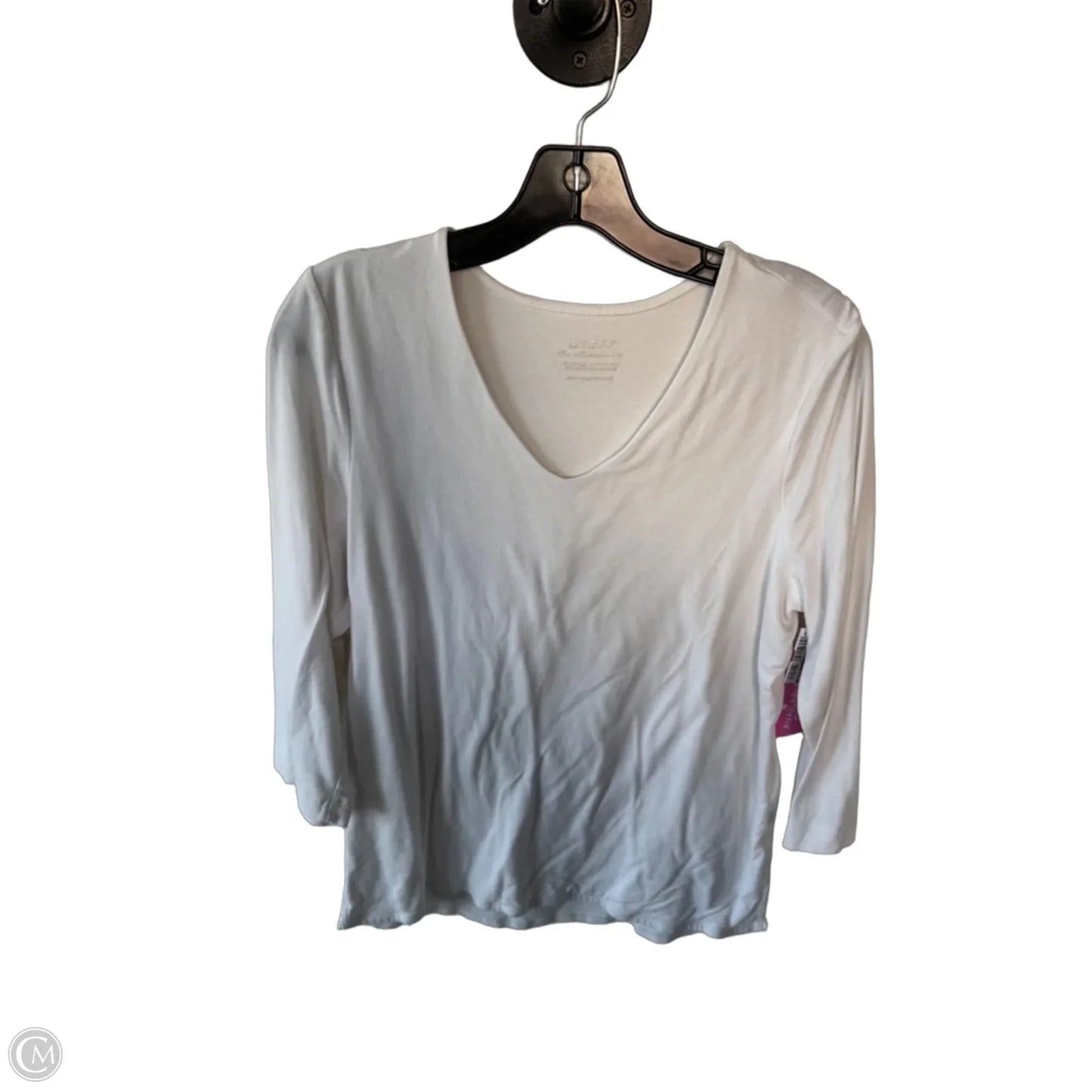 Top 3/4 Sleeve Basic By Chicos In White, Size: M