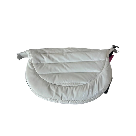 Crossbody By Think Royln, Size: Small