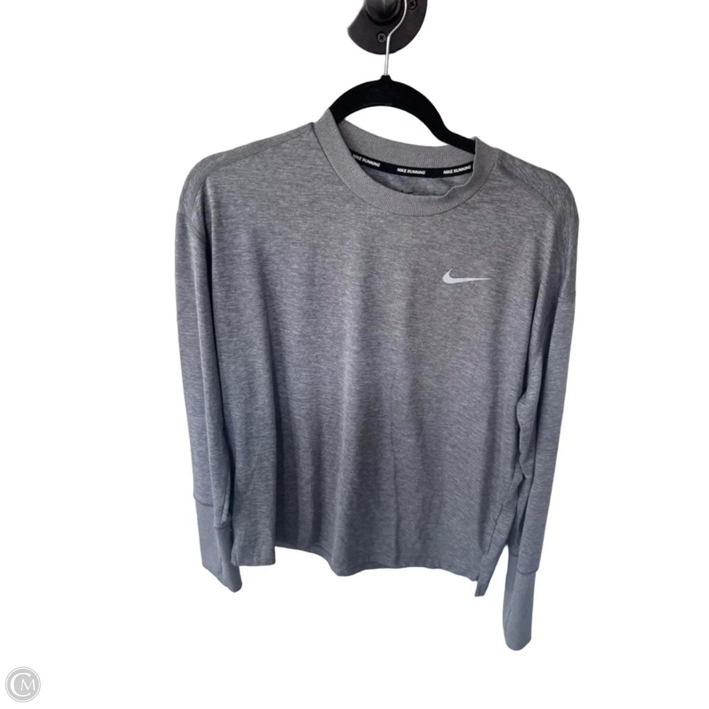 Athletic Top Long Sleeve Crewneck By Nike In Grey, Size: M