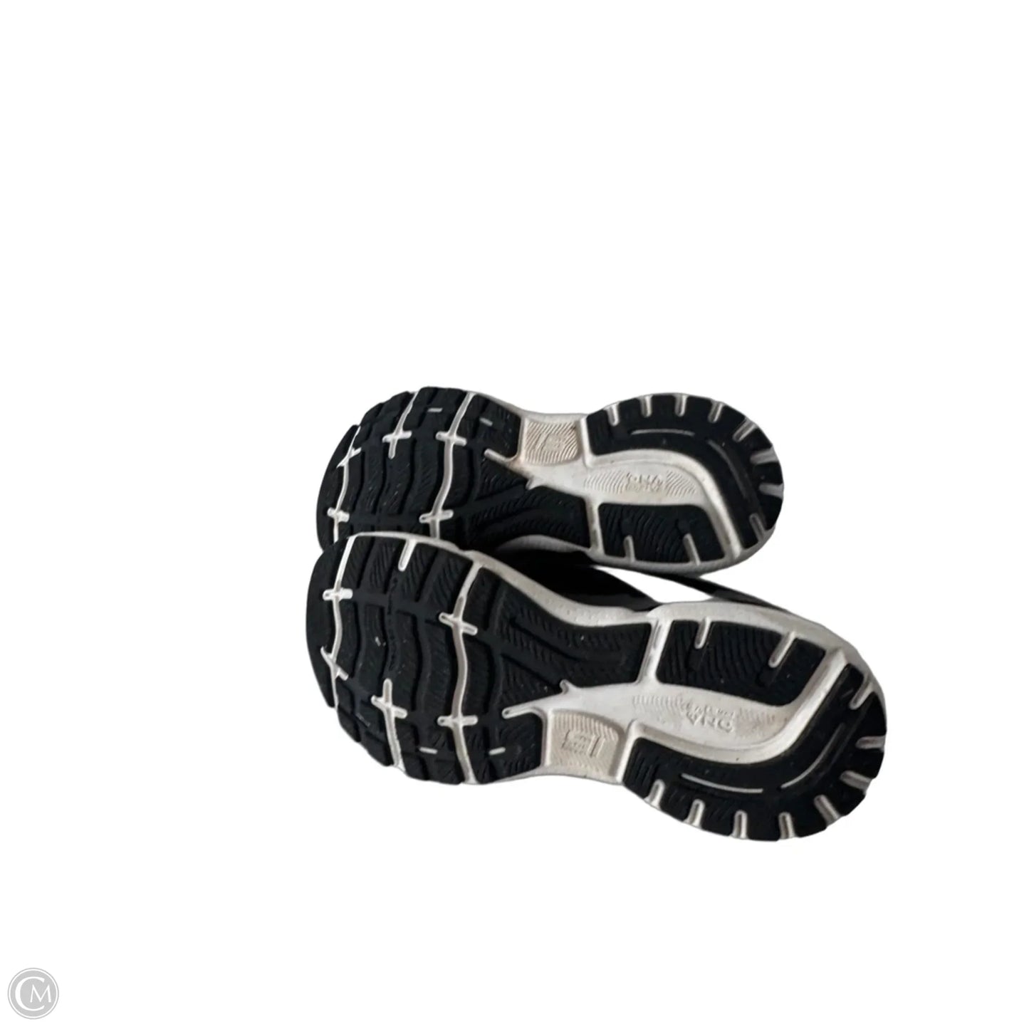 Shoes Athletic By Brooks In Black & White, Size: 7.5