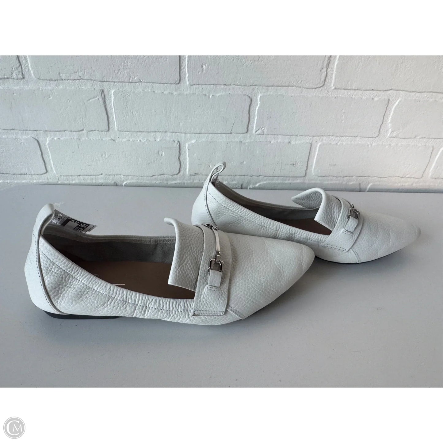Shoes Flats By Linea Paolo In White, Size: 8.5