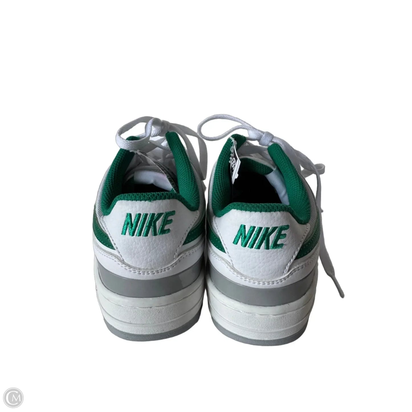 Shoes Sneakers By Nike In Green & White, Size: 9
