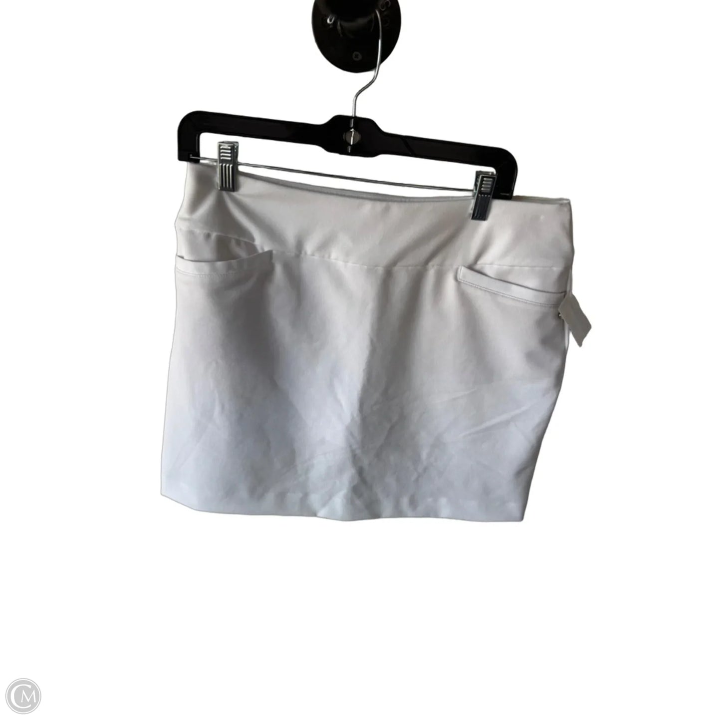 Athletic Skort By Clothes Mentor In White, Size: M