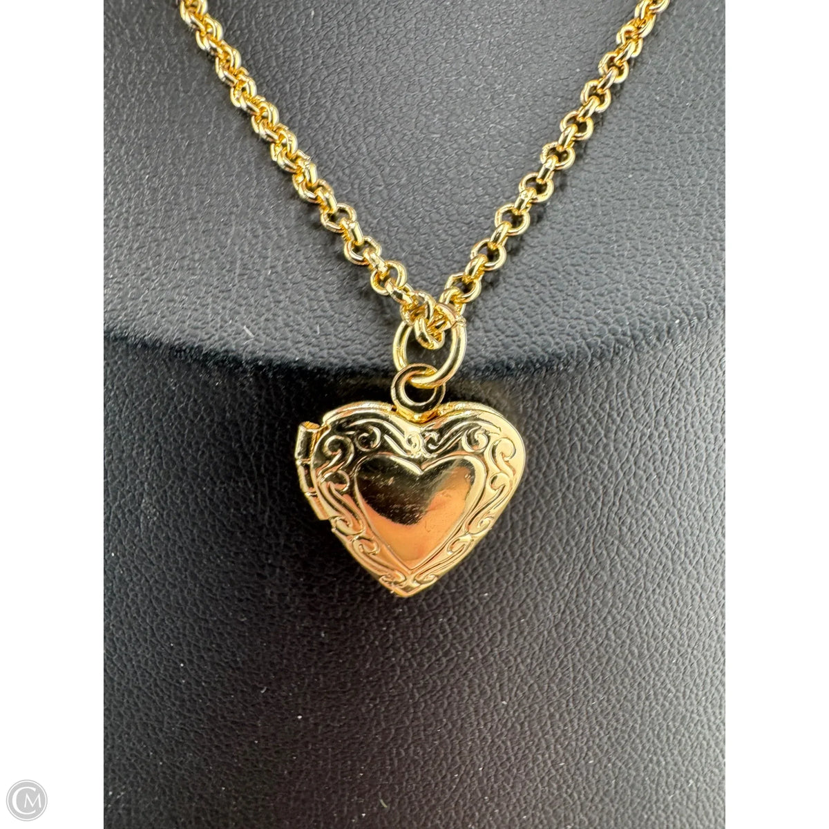 Necklace Charm By Clothes Mentor